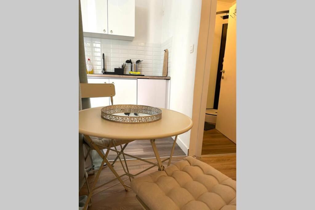 Cute Studio Rom Apartamento Mons Exterior foto